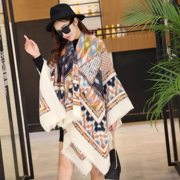 New!! Geometric Print Southwestern Blanket Scarf - Picture 2 of 6